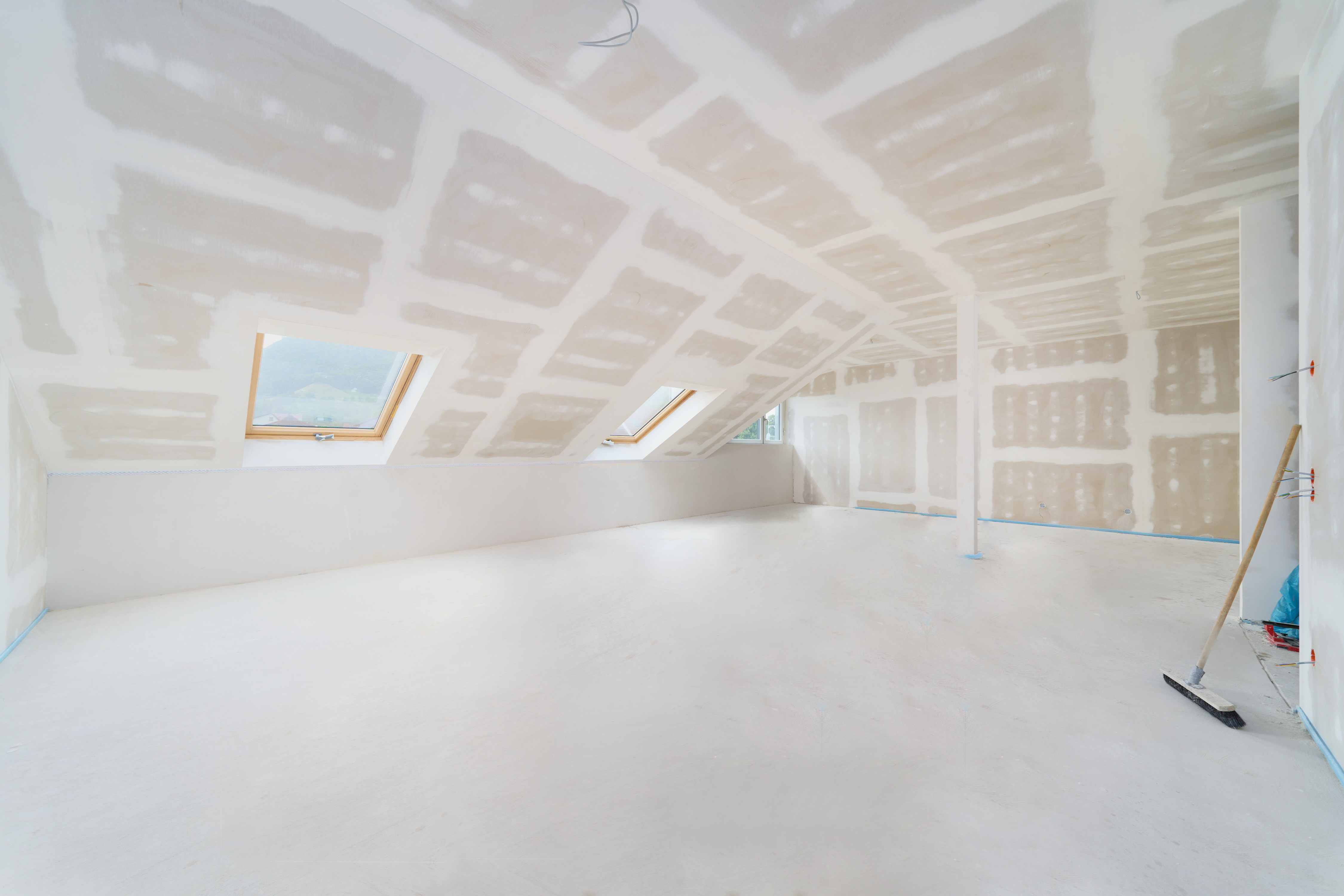 Leistung Komplettrenovierung Trockenbau Dachgeschoss